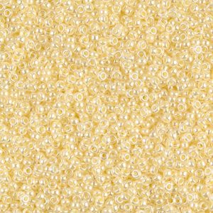 15-527 Butter Cream Ceylon Miyuki Seed Bead