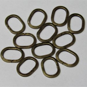 Antique Brass Plated Jump Rings Flat Oval 7x9.5mm (20 per pack)