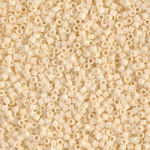 DB0732 Op Dark Cream 11/0 Miyuki Delica Bead