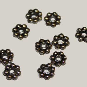 Daisy Spacer 5mm Silver Plated (20 per pack)