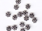 Daisy Spacer 4mm Silver Plated (50 per pack)